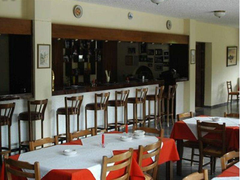 Bruskos Hotel Agios Georgios  Exterior photo